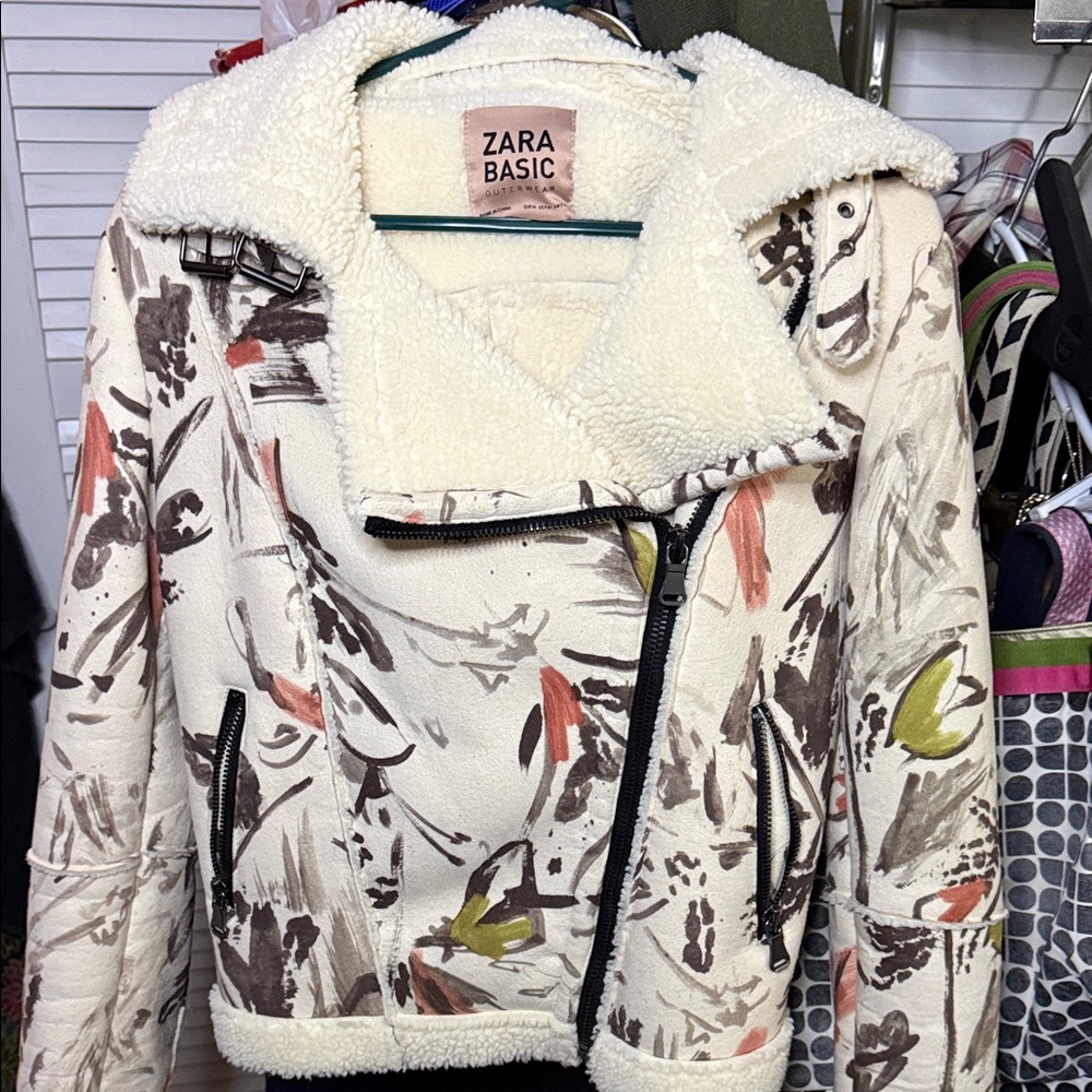 Zara Women's Cream Patterned Teddy Jacket